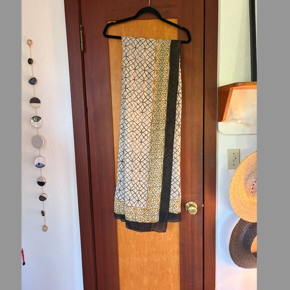 Pareo Wrap - Picture 1 of 2